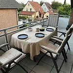 Schoene, Grosse Beim Steinhude Mit Schnellem Wlan & Arbeitsplatz