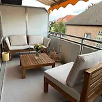 Schoene, Grosse Beim Steinhude Mit Schnellem Wlan & Arbeitsplatz