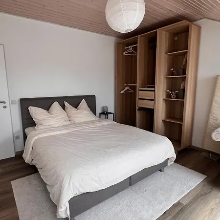 Apartman Schoene, Grosse Beim Steinhude Mit Schnellem Wlan & Arbeitsplatz Hagenburg