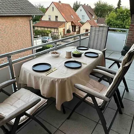 Schoene, Grosse Beim Steinhude Mit Schnellem Wlan & Arbeitsplatz