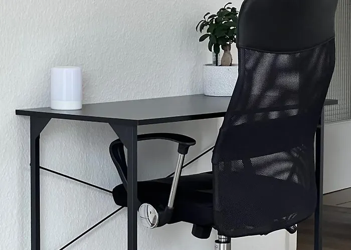 Schoene, Grosse Beim Steinhude Mit Schnellem Wlan & Arbeitsplatz * 哈根堡